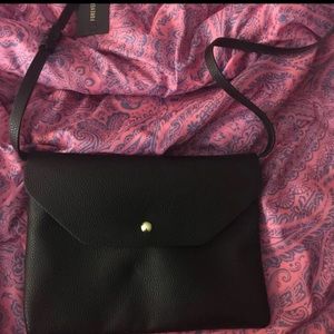 Forever 21 envelope crossbody Purse